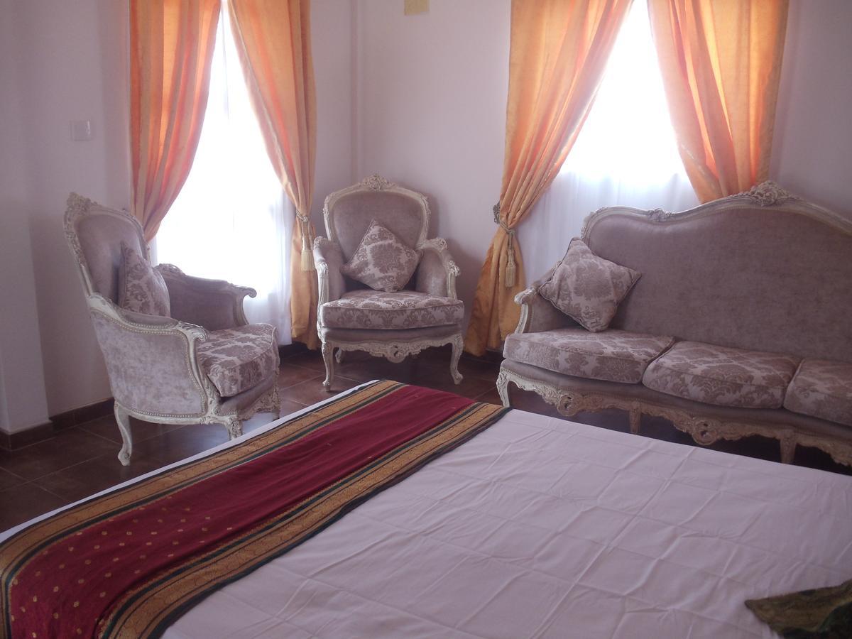 Sea Bay Resort Wennappuwa エクステリア 写真
