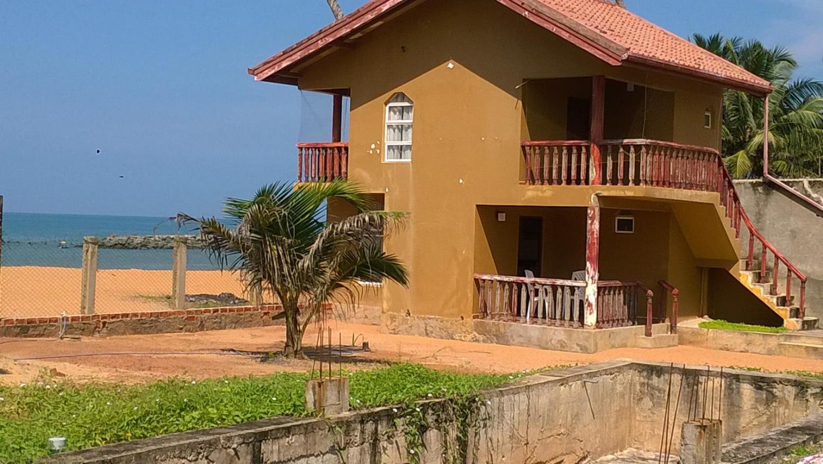 Sea Bay Resort Wennappuwa エクステリア 写真